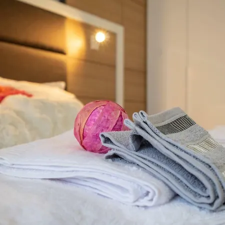 Vitosha Blvd Luxury 2-bedroom, 2-bathroom With Balcony * Sofia